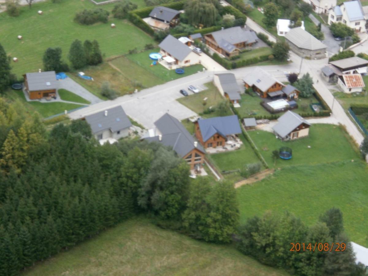 #Lemasdoisans Au Pied De L'Alpe D'Huez Via Bourg D'Oisans L'Etoile Des Glaciers Ле-Бур-д'Уазан Экстерьер фото