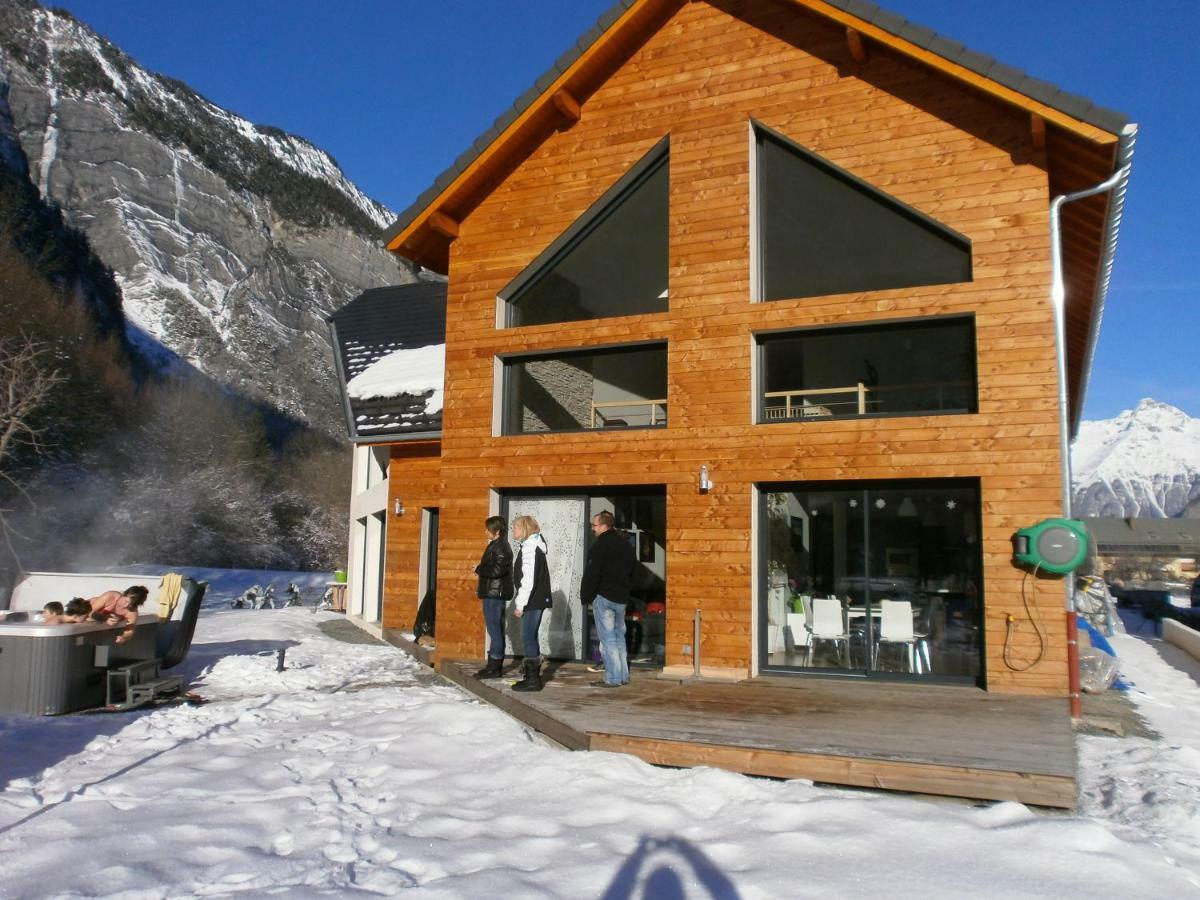 #Lemasdoisans Au Pied De L'Alpe D'Huez Via Bourg D'Oisans L'Etoile Des Glaciers Ле-Бур-д'Уазан Экстерьер фото